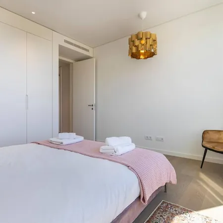 Prata Riverside Xii By Innkeeper Лиссабон